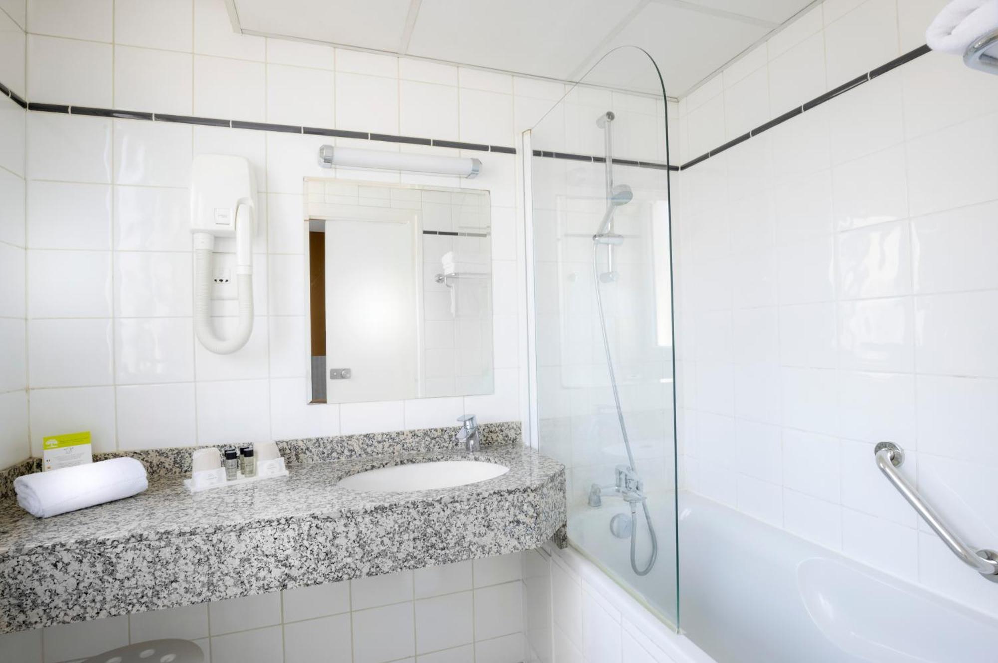 Hotel Marais De Launay 3*